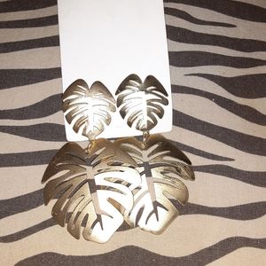 Gold leaf earrings